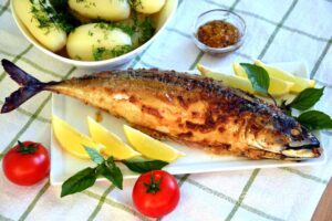 Скумбрія запечена у духовці